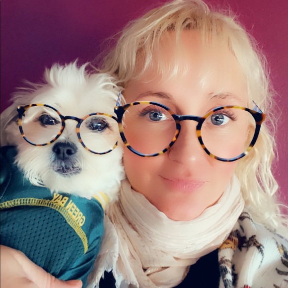 Meet your Posher, Bohemian Red Boutique ❤️ - Picture 7 of 8